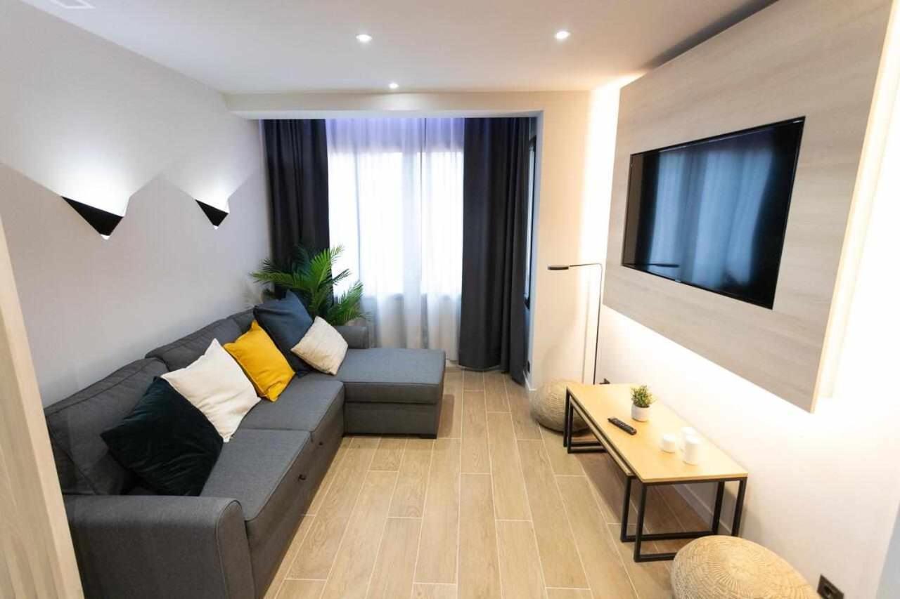 Apartamento Milano Living Suites En Vila Real Экстерьер фото