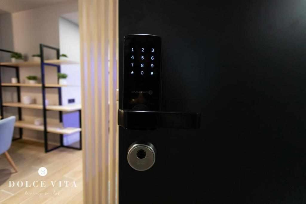 Apartamento Milano Living Suites En Vila Real Экстерьер фото